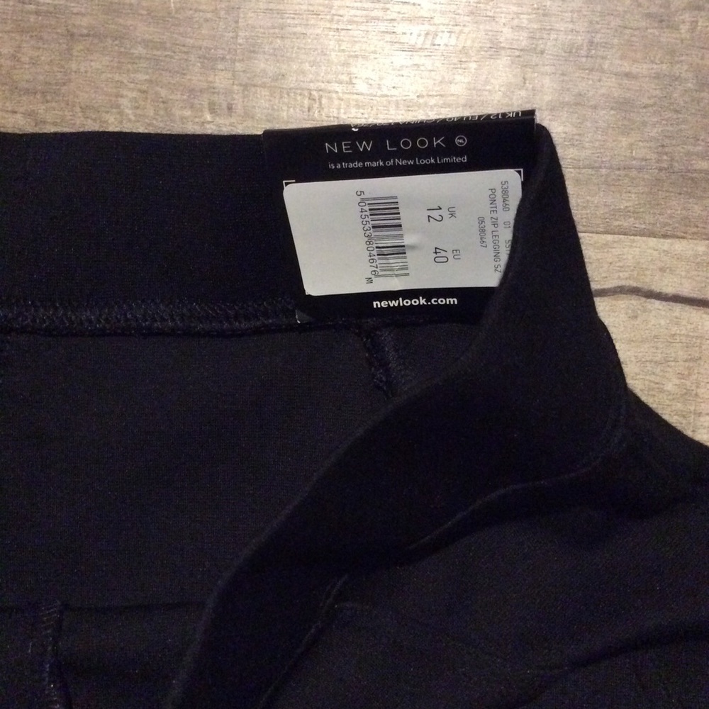 New Look size UK 12 NWT point Zip Black Leggings - Picture 5 of 6